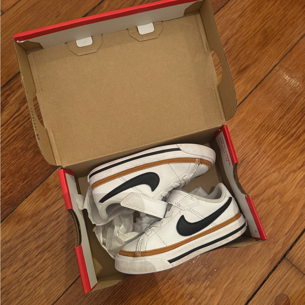 Nike Kids White and Brown Sneakers